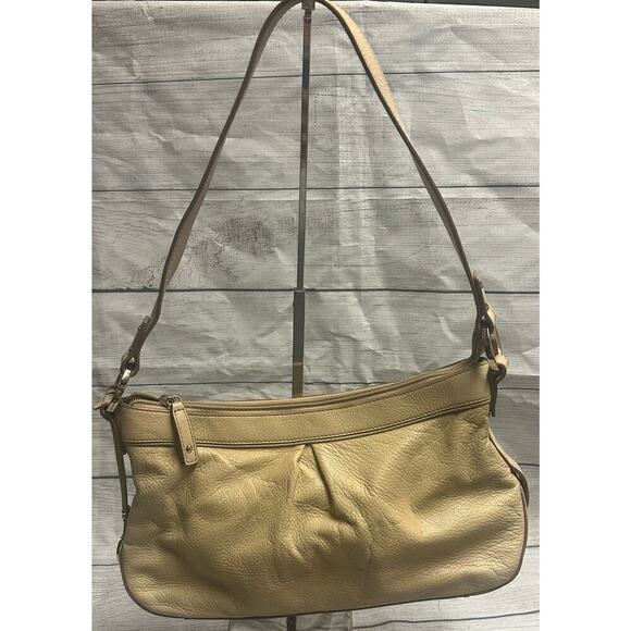 Etienne Aigner Light Yellow Leather Shoulder Bag Purse - Picture 4 of 15